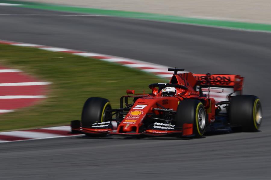  Ferrari SF90 (670) 2019 года  (фото 4 из 13)
